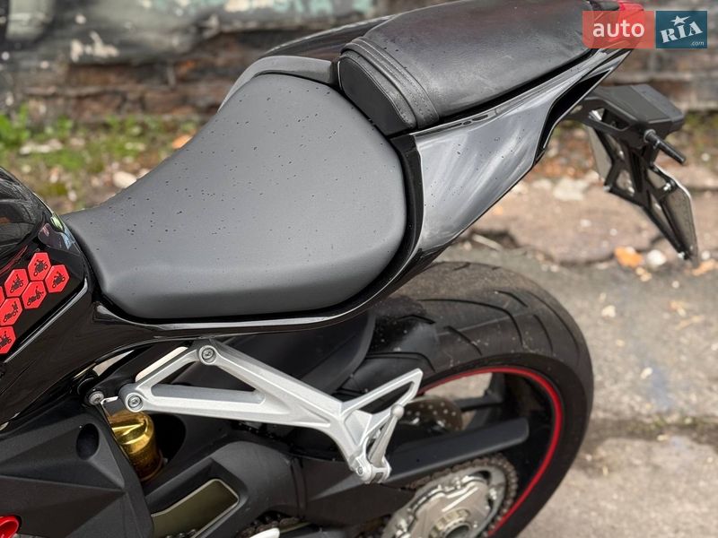 Спортбайк Mv agusta F3 2012 в Києві фото 2 Спортбайк Mv agusta F3 2012 в Києві
