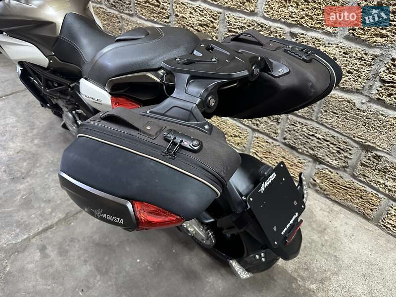 Мотоцикл Без обтекателей (Naked bike) Mv agusta Stradale 800 2015 в Одессе