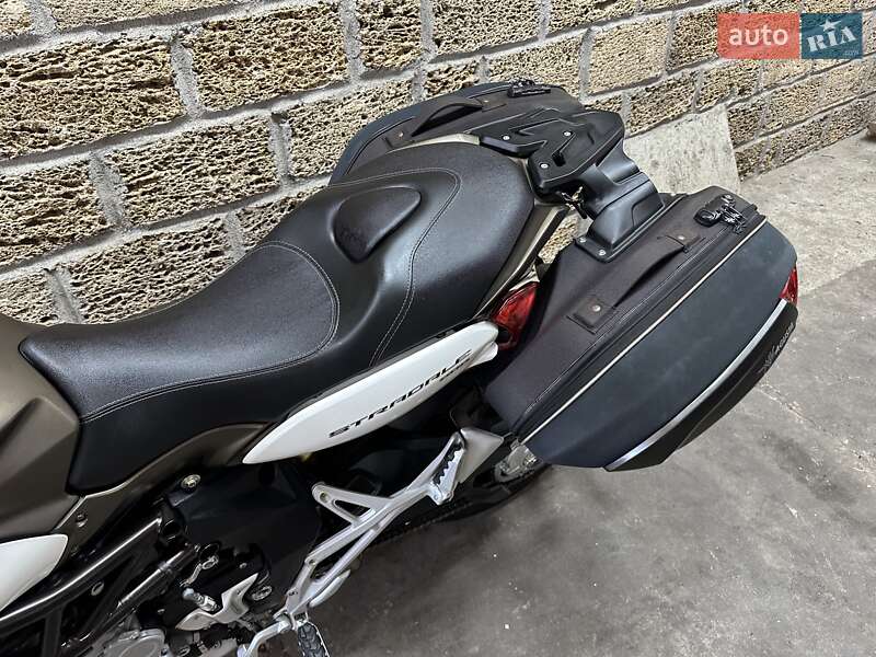 Мотоцикл Без обтекателей (Naked bike) Mv agusta Stradale 800 2015 в Одессе