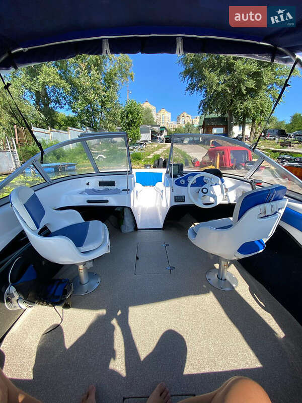 Катер Navigator 500 2011 в Киеве