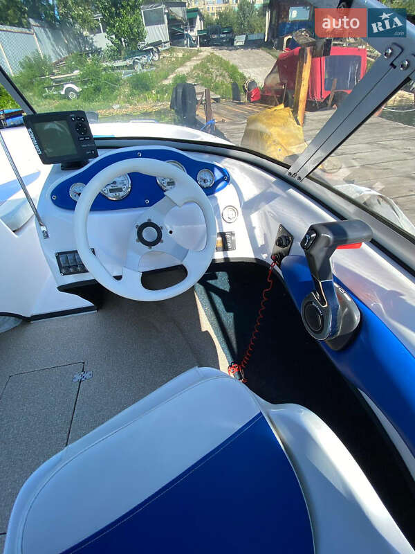 Катер Navigator 500 2011 в Киеве
