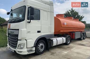 Цистерна полуприцеп Нефаз 9674 2002 в Днепре