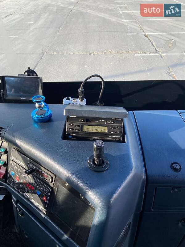 Туристичний / Міжміський автобус Neoplan N 1116 2007 в Чернівцях фото 20 Туристичний / Міжміський автобус Neoplan N 1116 2007 в Чернівцях