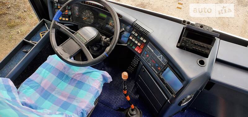 Туристичний / Міжміський автобус Neoplan N 116 1996 в Чернівцях