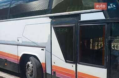Туристичний / Міжміський автобус Neoplan N 117 1992 в 