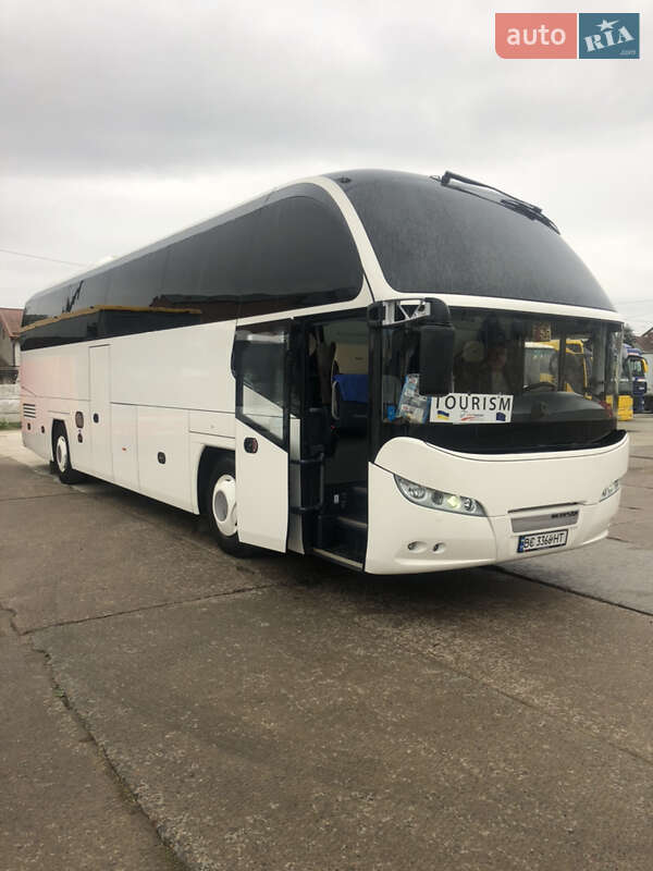 Туристический / Междугородний автобус Neoplan N 1216 2012 в Шептицькому