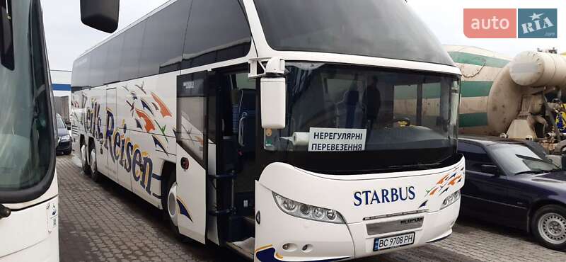 Туристичний / Міжміський автобус Neoplan N 1217 2011 в Львові