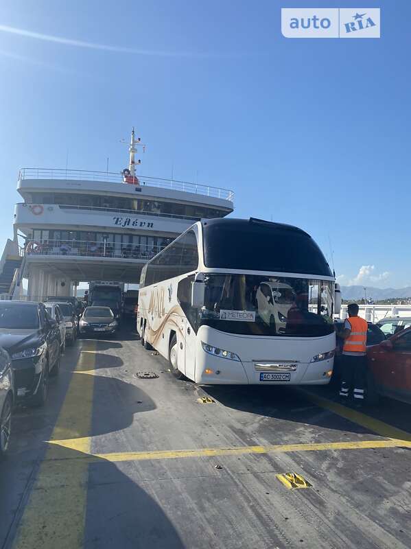 Туристический / Междугородний автобус Neoplan N 1217 2009 в Луцке