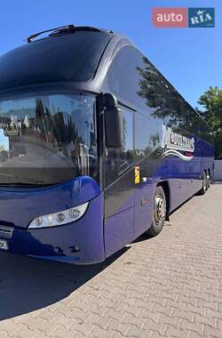 Туристический / Междугородний автобус Neoplan N 1218 2011 в 