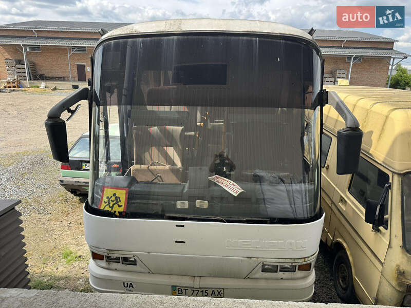 Туристический / Междугородний автобус Neoplan N 213 1993 в 