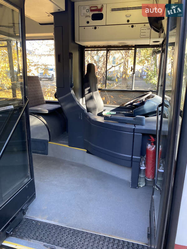 Міський автобус Neoplan N 4011 1997 в Балті