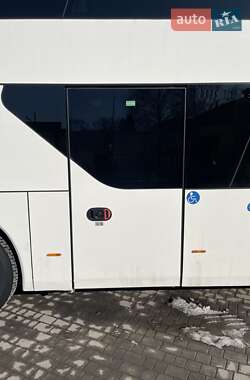 Туристический / Междугородний автобус Neoplan Skyliner 2019 в 