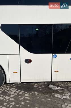 Туристический / Междугородний автобус Neoplan Skyliner 2019 в Мукачево