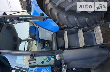 Трактор New Holland 8050 2010 в 