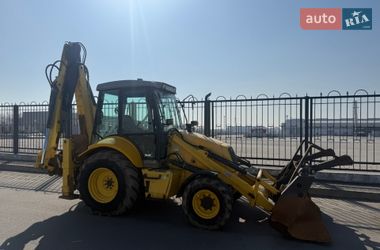 Экскаватор погрузчик New Holland B110-4PT 2007 в Киеве