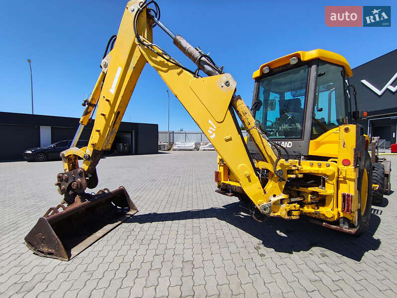 Екскаватор навантажувач New Holland LB95B-4PT 2003 в Львові