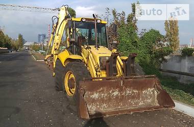 Экскаватор погрузчик New Holland LB 2002 в Черноморске