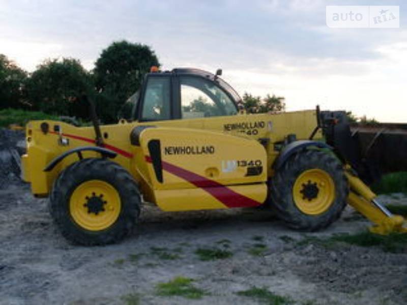 Телескопический погрузчик New Holland LM 2005 в 