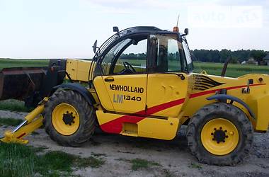 Телескопический погрузчик New Holland LM 2005 в 