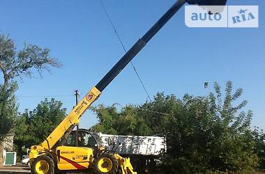 Телескопический погрузчик New Holland LM 2005 в 