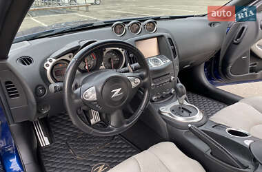 Купе Nissan 370Z 2015 в 