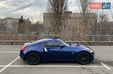 Купе Nissan 370Z 2015 в Киеве