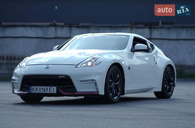 Купе Nissan 370Z 2015 в Киеве