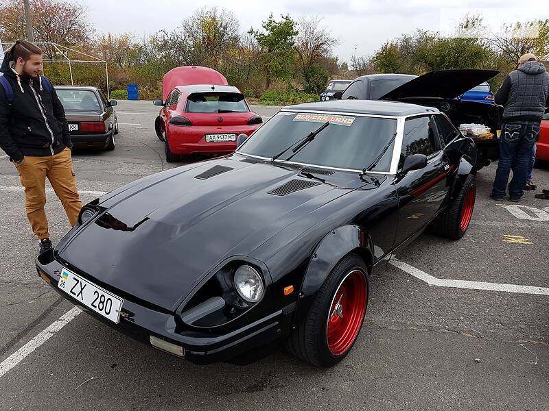 Купе Nissan  1979 в 