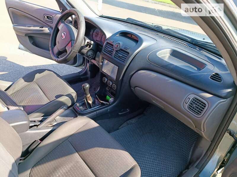 Седан Nissan Almera Classic 2008 в Києві