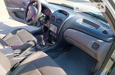 Седан Nissan Almera Classic 2008 в 