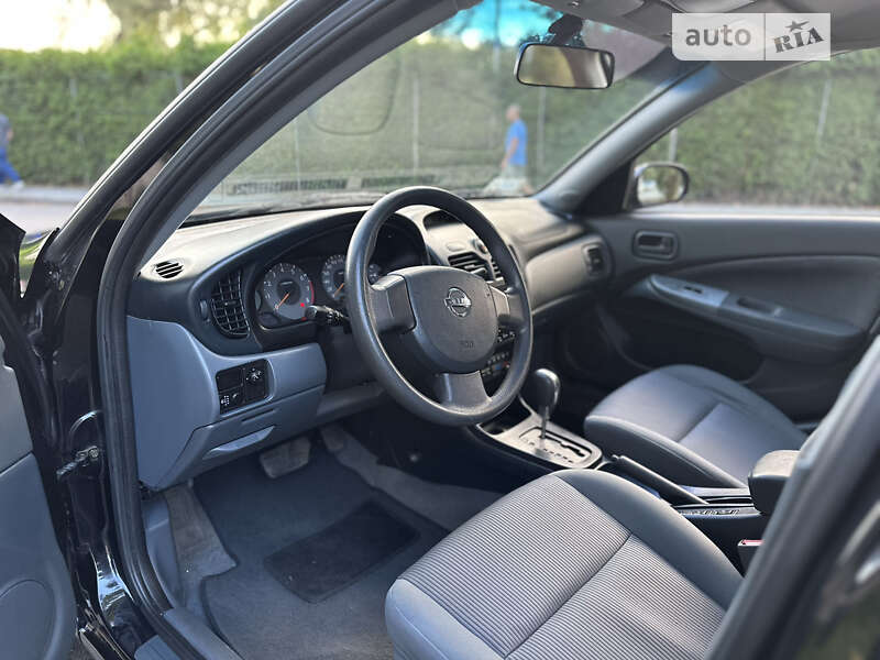 Седан Nissan Almera Classic 2007 в Киеве