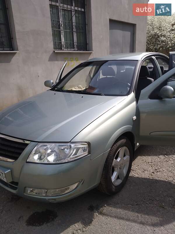 Седан Nissan Almera Classic 2006 в Киеве