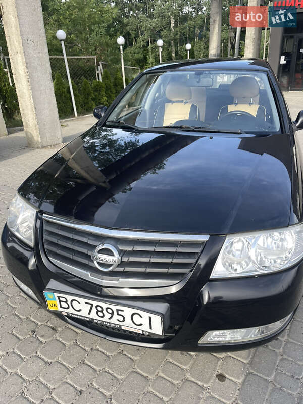 Седан Nissan Almera Classic 2010 в Львове