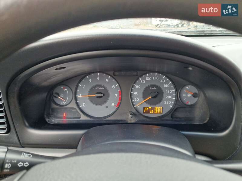 Седан Nissan Almera Classic 2010 в Миколаєві