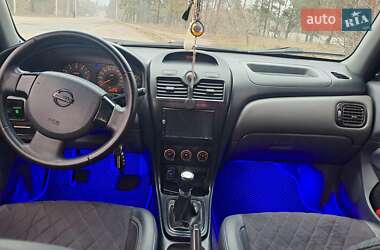 Седан Nissan Almera Classic 2012 в Житомире