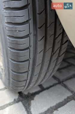 Седан Nissan Almera Classic 2006 в 