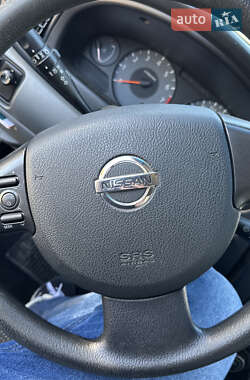 Седан Nissan Almera Classic 2010 в 