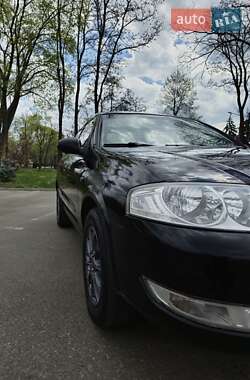 Седан Nissan Almera Classic 2007 в Черкассах