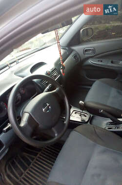 Седан Nissan Almera Classic 2006 в 