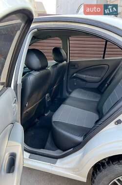 Седан Nissan Almera Classic 2012 в 