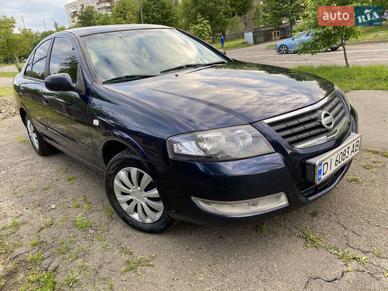 Седан Nissan Almera Classic 2011 в 