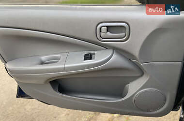 Седан Nissan Almera Classic 2011 в 
