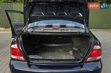 Седан Nissan Almera Classic 2007 в 