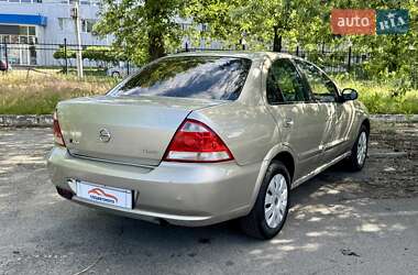 Седан Nissan Almera Classic 2007 в 