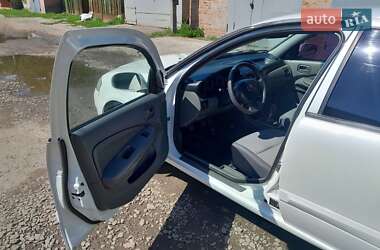 Седан Nissan Almera Classic 2012 в 
