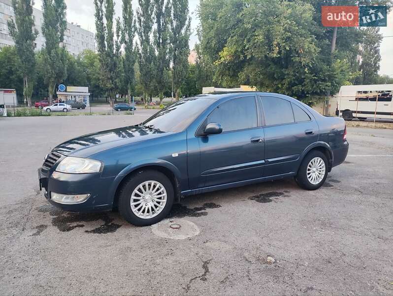 Седан Nissan Almera Classic 2008 в Запорожье