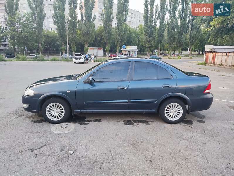 Седан Nissan Almera Classic 2008 в Запорожье