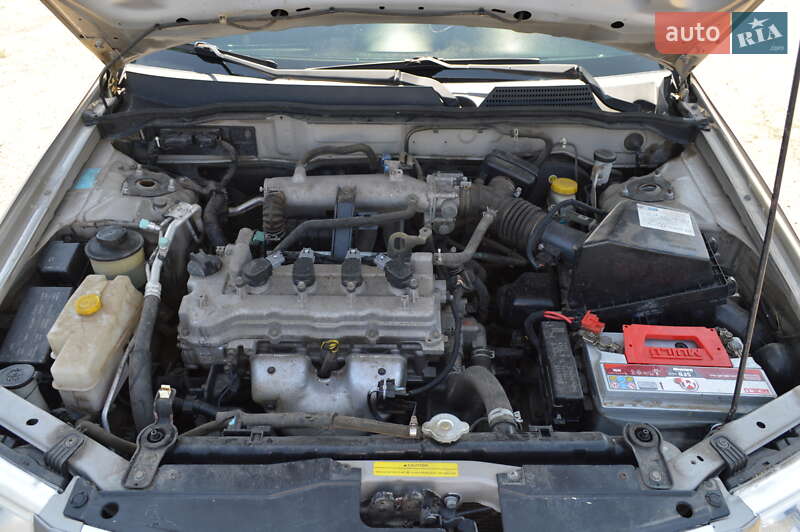 Седан Nissan Almera Classic 2011 в Кропивницком