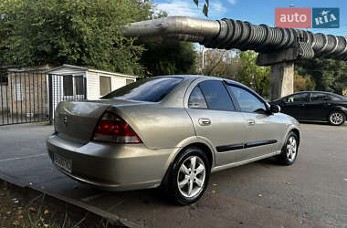Седан Nissan Almera Classic 2006 в 