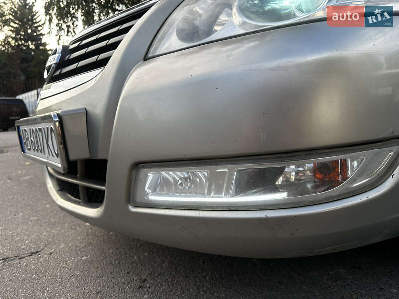 Седан Nissan Almera Classic 2006 в Киеве